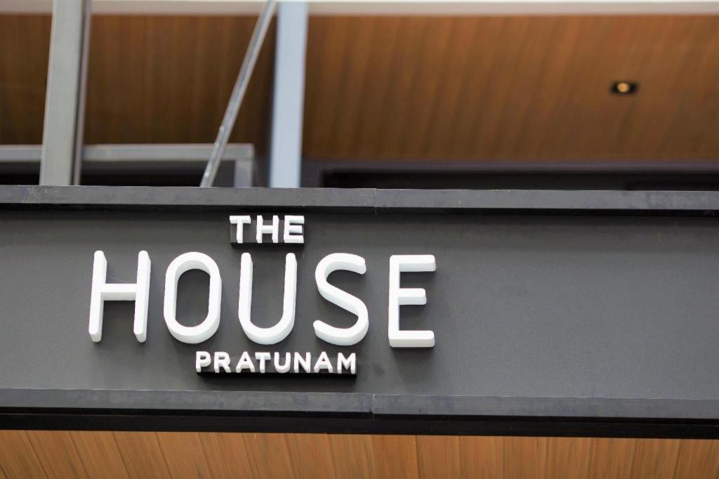 The House Pratunam Bangkok Esterno foto